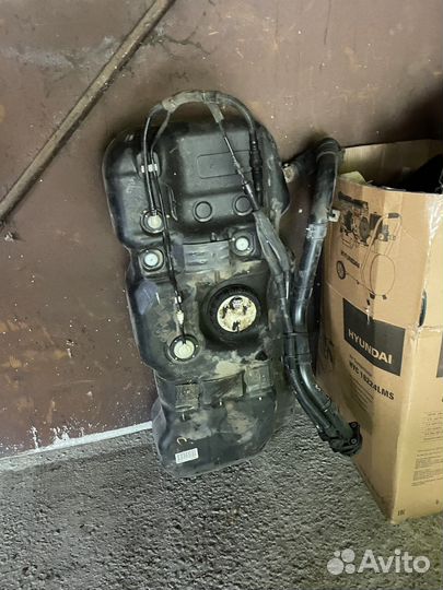 Топливный бак grand starex