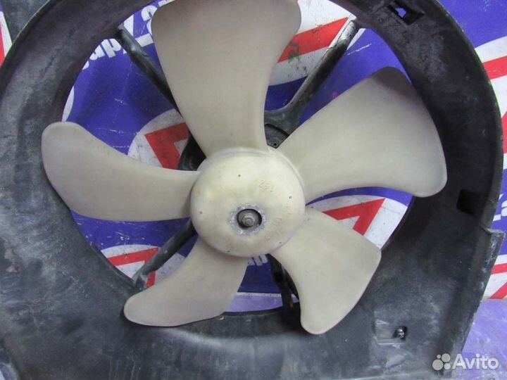 Вентилятор охлаждения радиатора Honda Life III (1