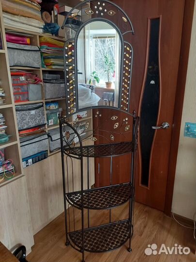 Трюмо с зеркалом