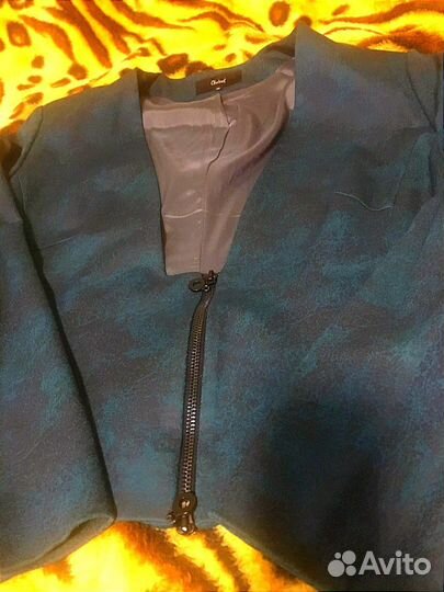 Костюм деловой Charuel