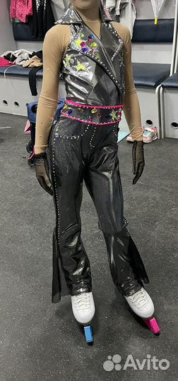 Комбинезон для выступлений по фигурному катанию