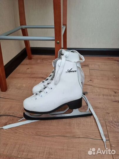 Коньки фигурные детские р.31