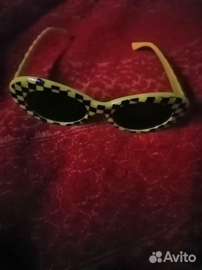 Солнцезащитные очки женские