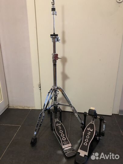 Стойка хай-хэт, педаль, аксессуары для ударных