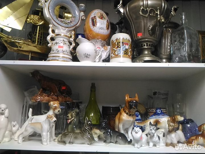 Оцениваем статуэтки, значки, монеты и др