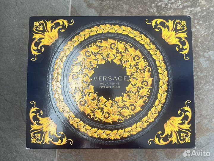 Versace Dylan Blue Pour Femme. Набор