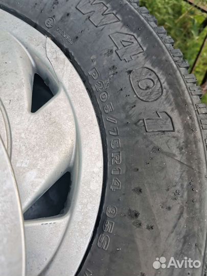 Hankook Zovac HP W401 205/75 R14