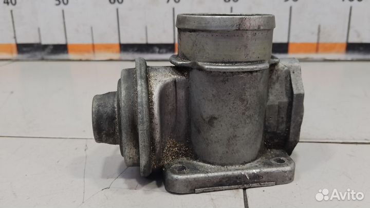 Клапан рециркуляции отработавших газов Opel Omega B