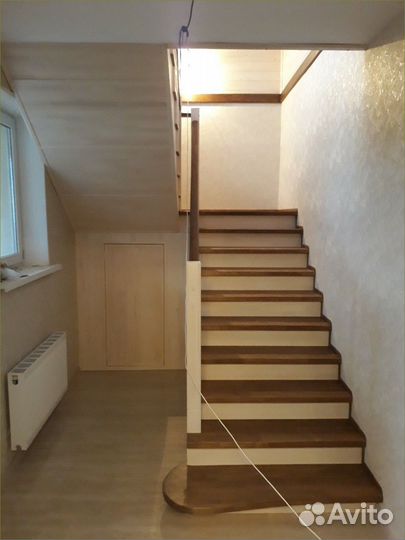 Лестница деревянная на второй этаж