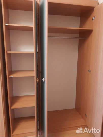 Шкаф одежный и пенал 