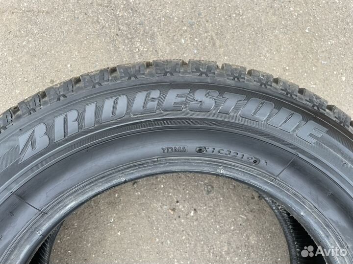 Bridgestone Blizzak Revo GZ 205/65 R16