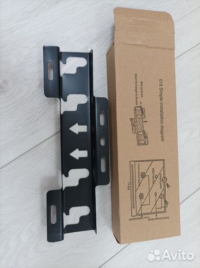 Кронштейн для телевизора на стену