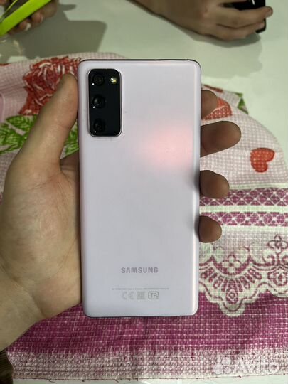 Samsung Galaxy S20 FE, 6/128 ГБ