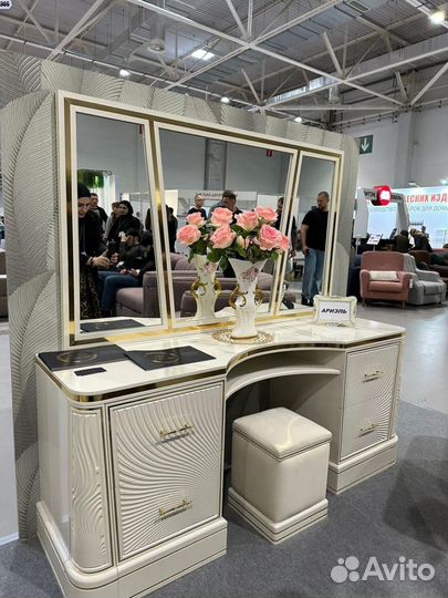 Кровать в спальню Спальня