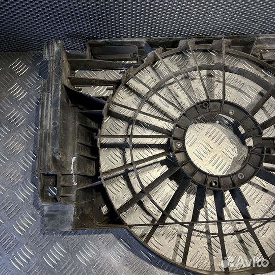 Диффузор вентилятора BMW X5