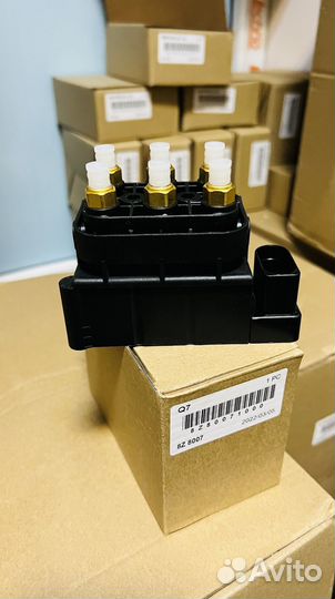 Блок клапанов Audi Q7