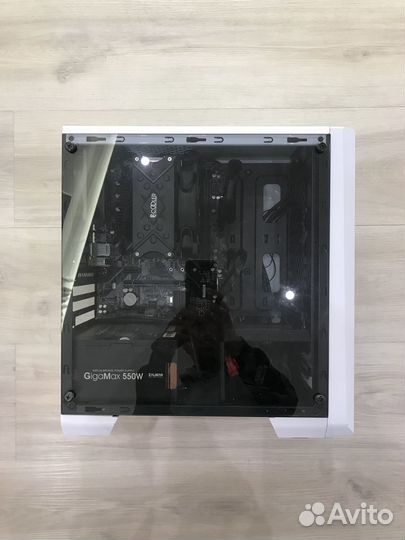 AMD Ryzen 7 2700X / Gigabyte B450M S2H / 8GB /550W