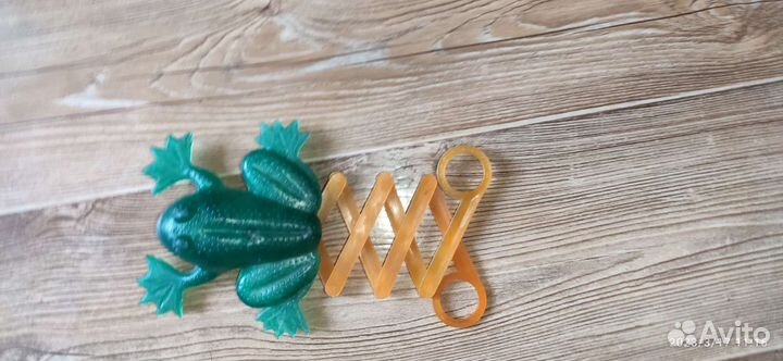 Игрушка детская лягушка ножницы СССР