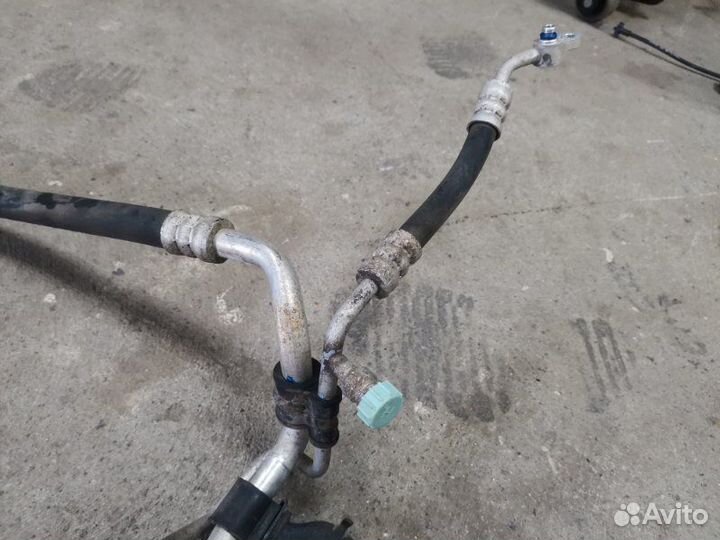 Трубка кондиционера Kia Rio хэтчбек G4FA 2012