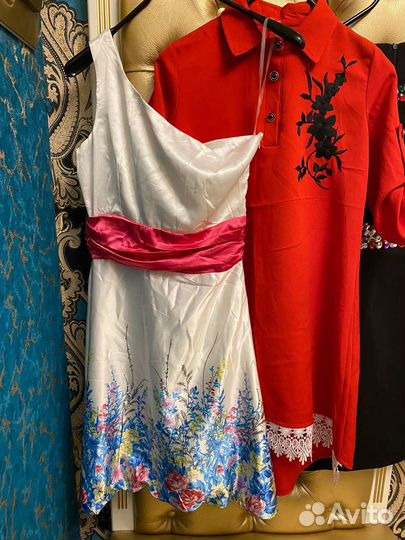 Пакет одежды новой 42(S) 3 шт