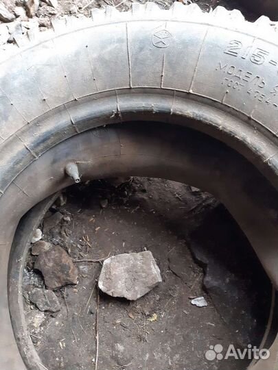 Шины 215 380 (8,40-15) бу