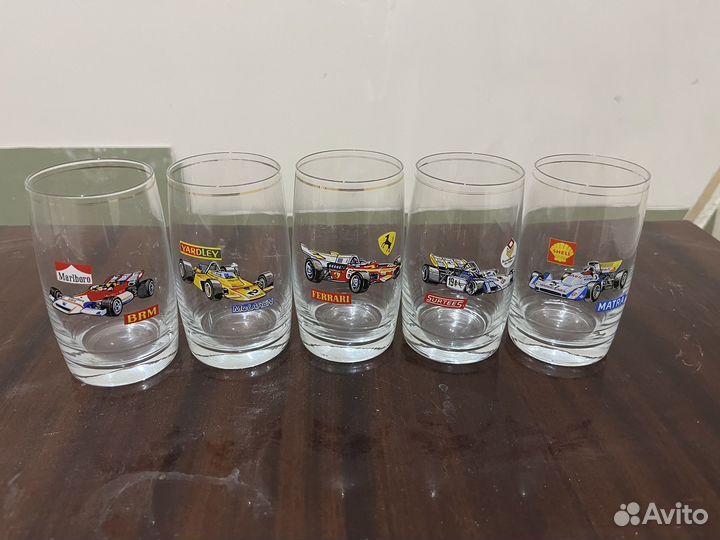 Бокалы с машинами СССР
