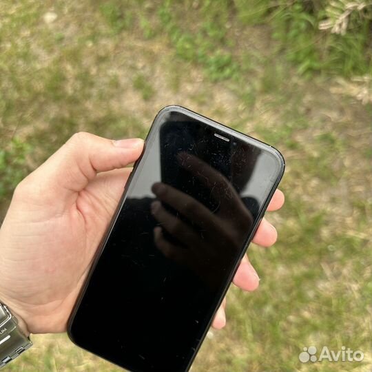 iPhone Xr, 64 ГБ