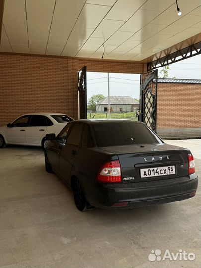 Сиденья priora 2