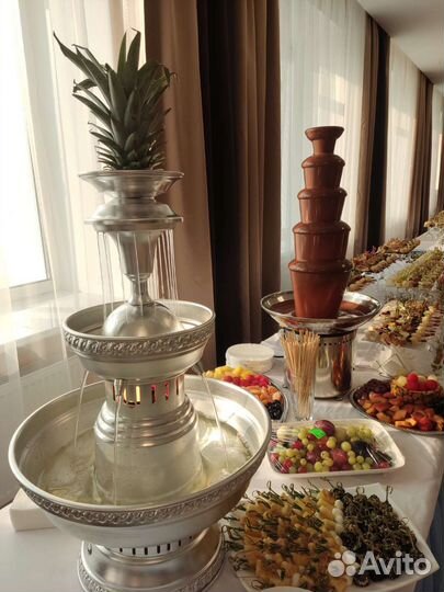 Фонтаны шоколадные. Фонтан для напитков