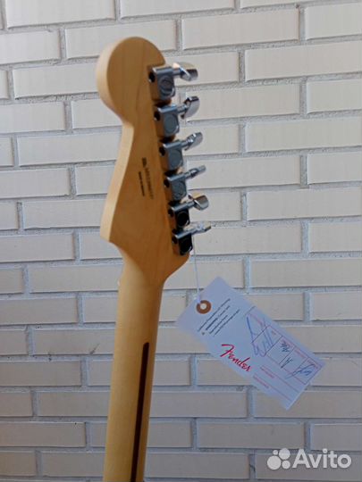 Fender Stratocaster