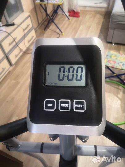 Эллиптический тренажер