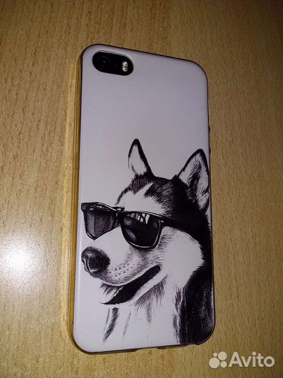 Чехол на iPhone se 2016