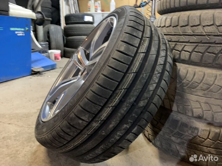 Kumho Ecsta PS71 255/55 R18