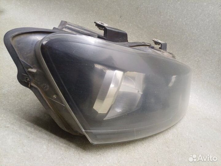 Фара передняя правая Volkswagen Polo седан 1.6