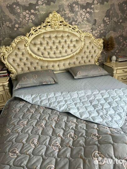 Постельное белье с одеялом стеганным