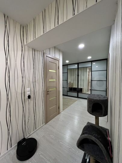 3-к. квартира, 109 м², 9/10 эт.