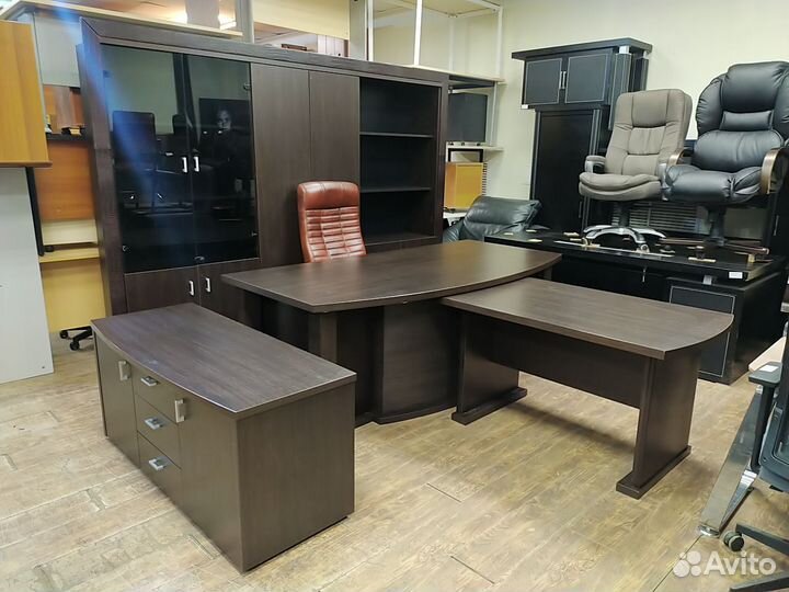 Кабинет руководителя б/у Positano 01318-внг