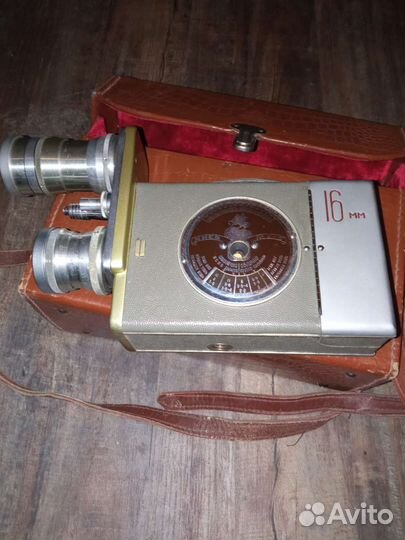 Видеокамера