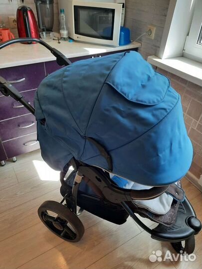 Прогулочная коляска с большими колесами