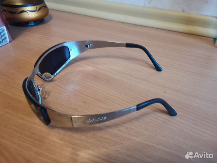 Продам очки Адидас