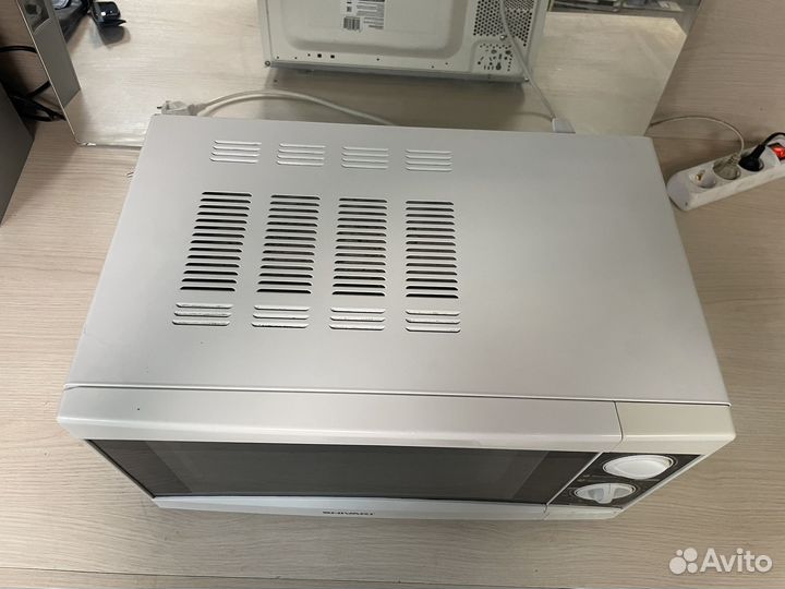 Микроволновая печь