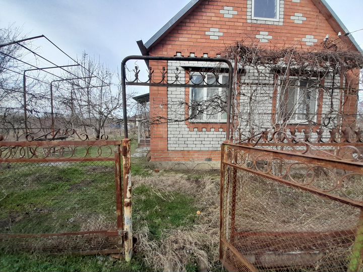 Дом 36,6 м² на участке 7 сот.