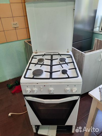 Плита газовая с электрической духовкой