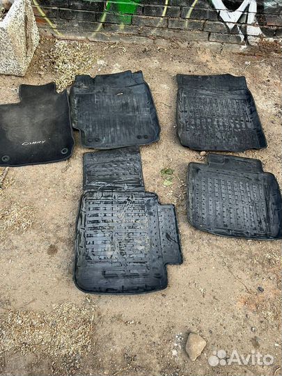 Оригинальные коврики в Camry 50
