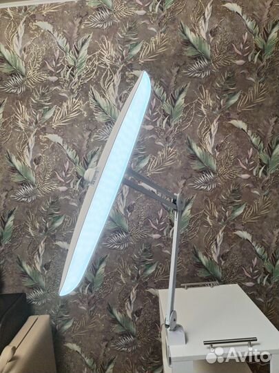 Лампа бестеневая Luna