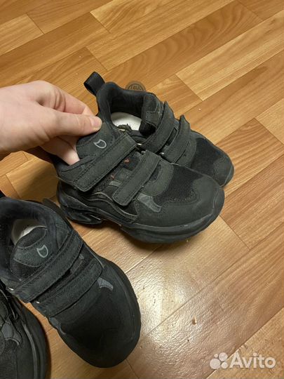 Обувь на мальчика пакетом 27