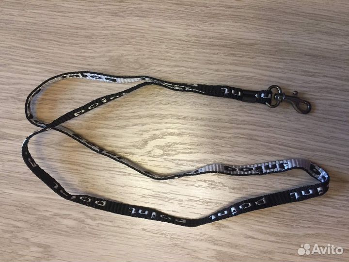 Шнурки для телефонов новые