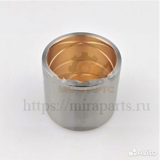 Втулка кингпост-стрела нижняя н.м. JCB 808/00385 N