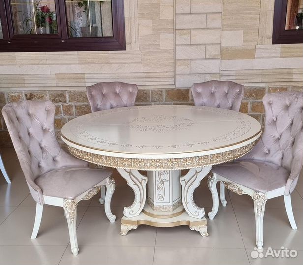 Стол круглый