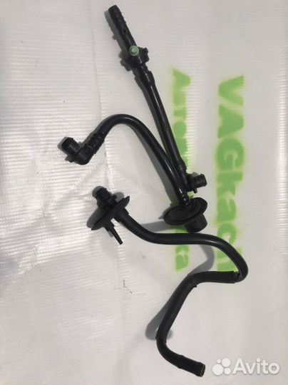 Трубка ваккумного насоса volkswagen golf mk4